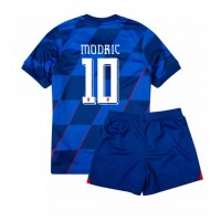 Kroatien Luka Modric #10 Replika babykläder Bortaställ Barn EM 2024 Kortärmad (+ korta byxor)